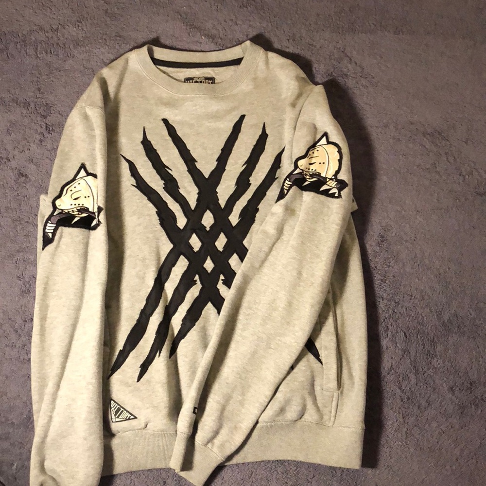 10Deep Bruisers CREWNECK